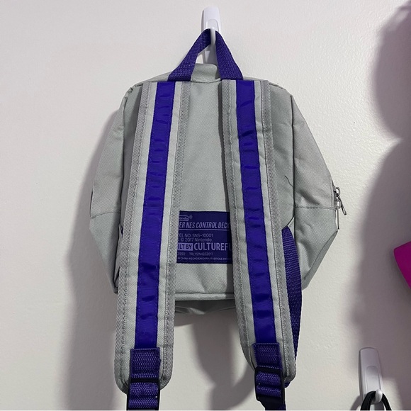 Super Nintendo Culturefly Mini Backpack Bag SNES Control Deck SNS-10001 - Picture 6 of 7